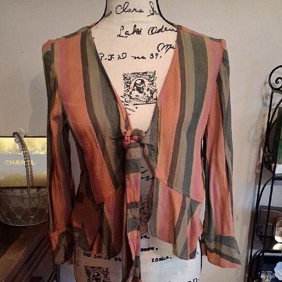AEO Striped Tie-Front Blouse XS - Picture 1 of 7